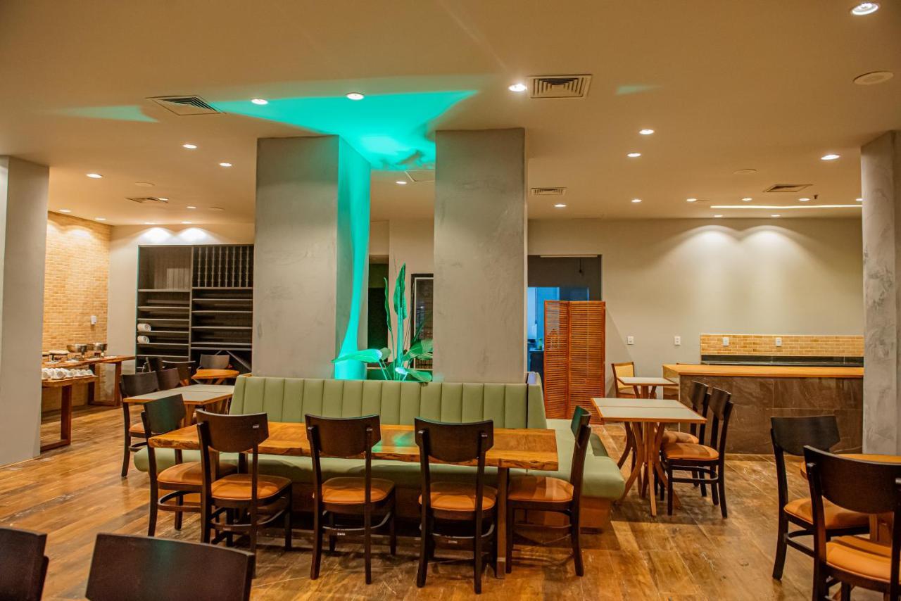 卢尔德圣地亚哥会议阿尔克酒店 贝洛哈里桑塔 外观 照片